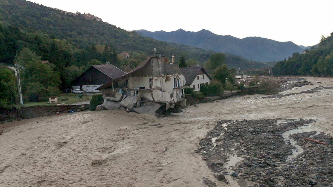Habitations &eacute;vacu&eacute;es