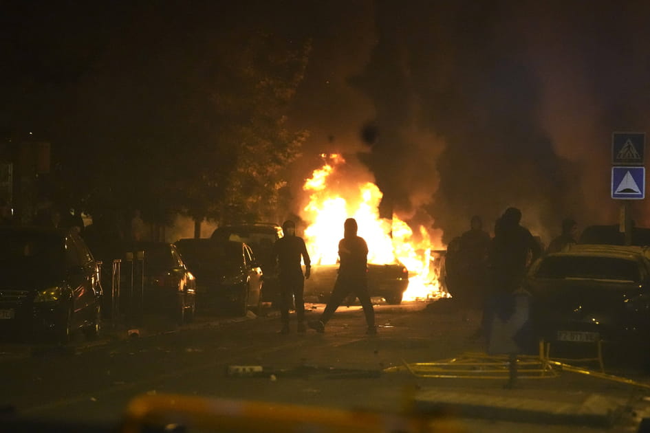 Les images des violences et d&eacute;bordements apr&egrave;s la mort de Nahel