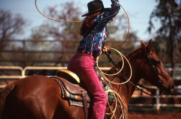 Cow-girl au lasso