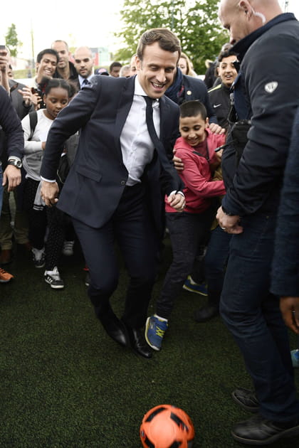 Sports&nbsp;: un  footballeur et une skieuse