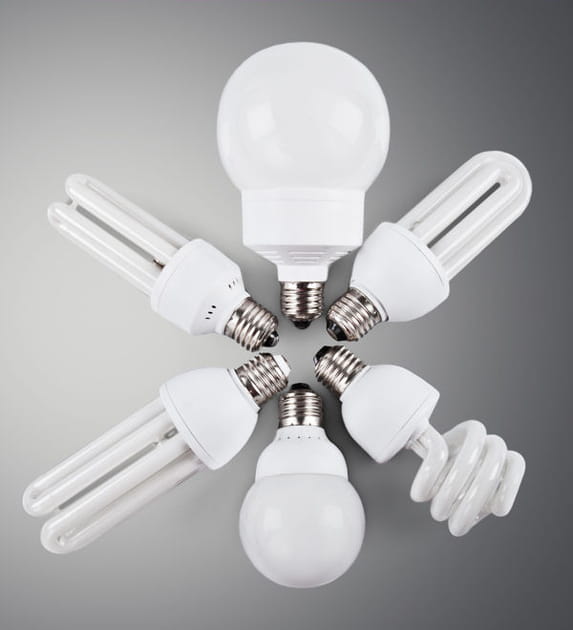 Utiliser des ampoules &agrave; &eacute;conomie d&rsquo;&eacute;nergie