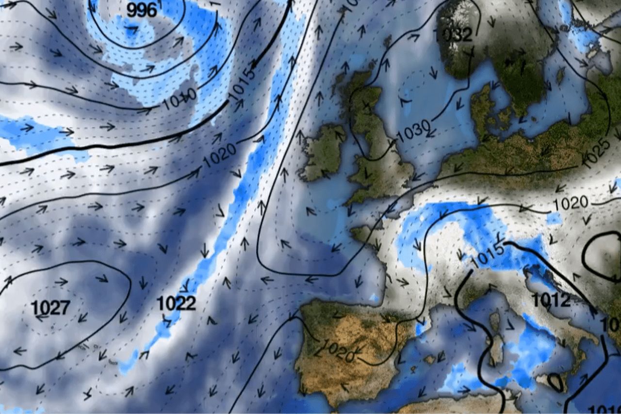 Un ouragan de catégorie 4 se rapproche de la France et 