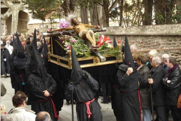 Pénitents noirs de la Sanch