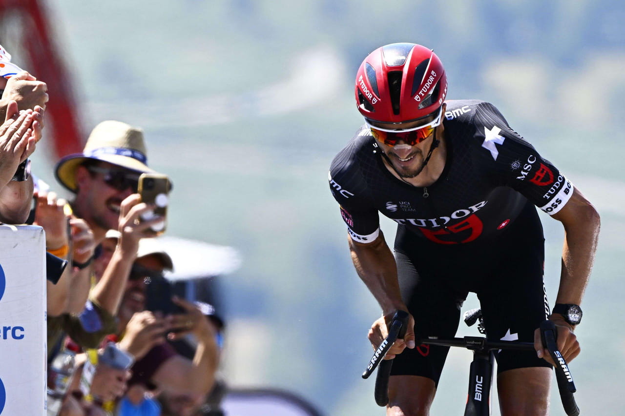 DIRECT. Tour de France 2025 : une 15e étape de transition, enfin le jour d'Alaphilippe ? Profil et classement