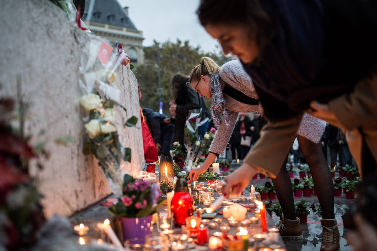 13-Novembre, en direct : première étape des commémorations au Stade de France, Macron attendu