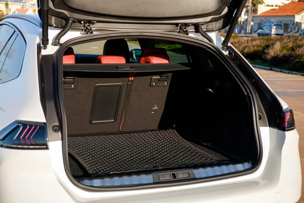 Que vaut le coffre de cette nouvelle Peugeot 508 SW ?