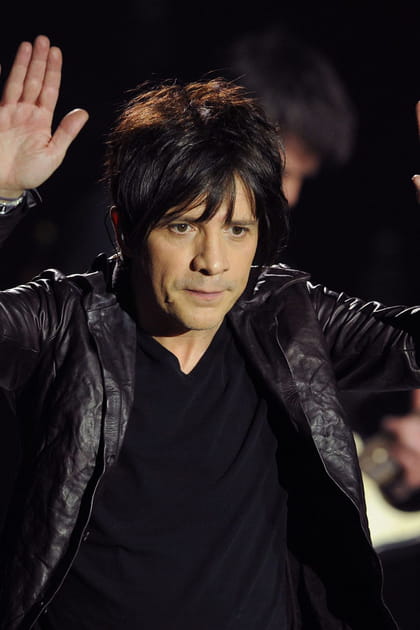 Comment Nicola Sirkis a fui l'arm&eacute;e