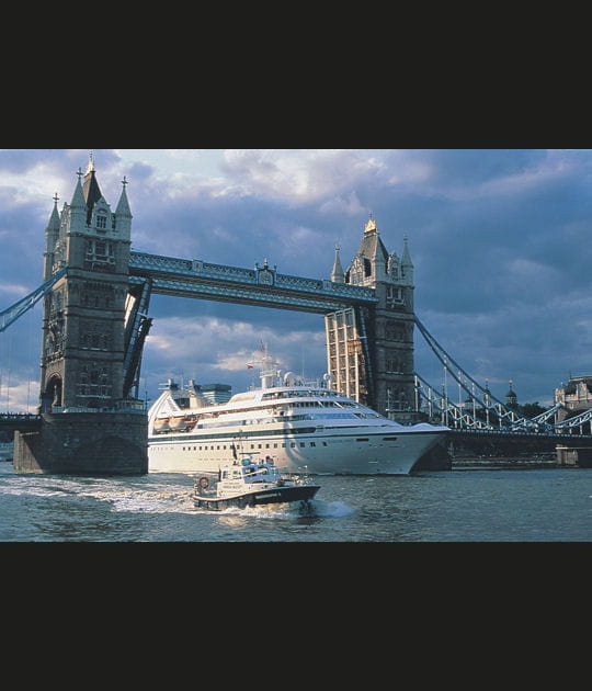 Sous le London Bridge