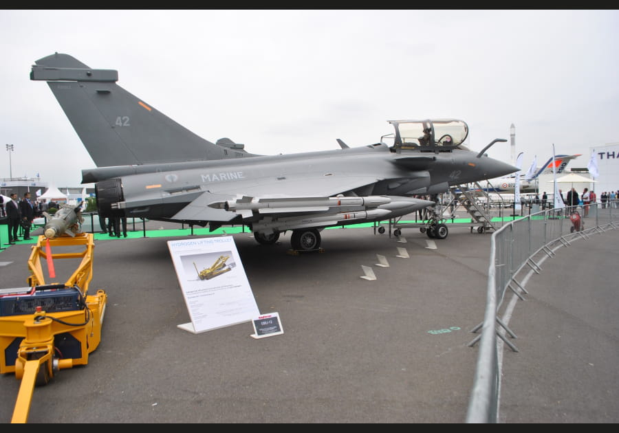 Trois versions pour un avion