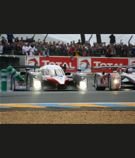 Peugeot termine &agrave; la 2e place