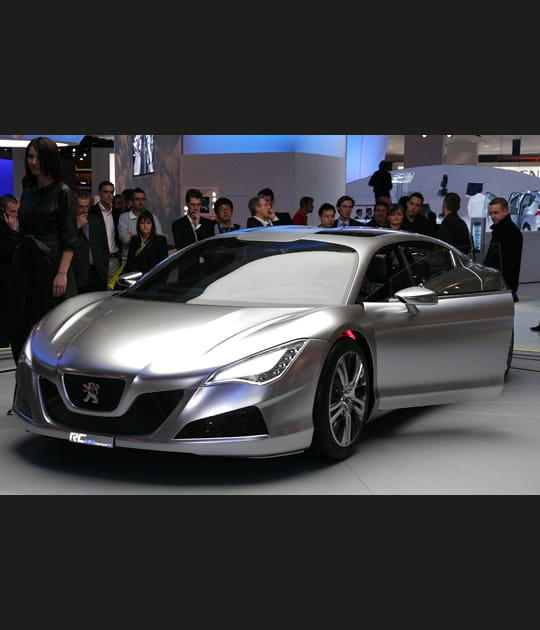 Peugeot &quot;RC...&quot;&nbsp;: son nom est HYmotion 4