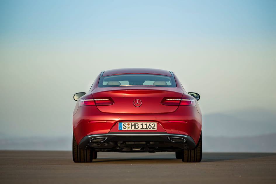 Mercedes Classe E Coup&eacute;