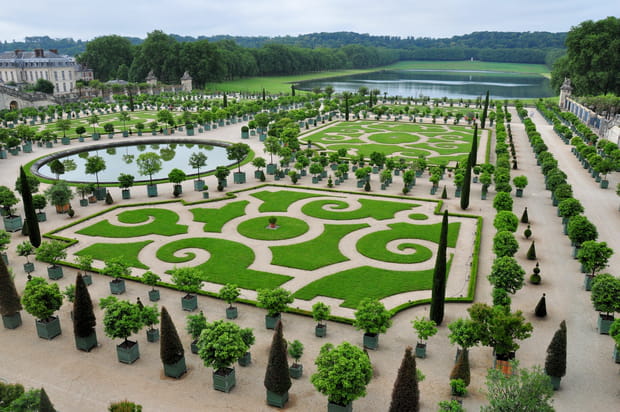 Les jardins du Château de Versailles, enchanteurs même sous la pluie