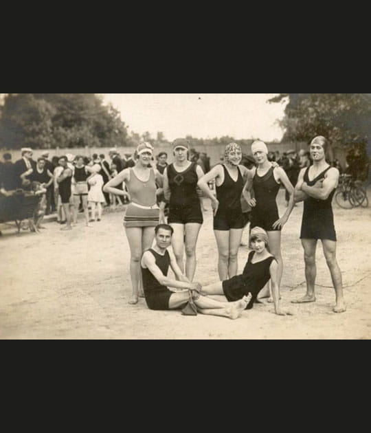 Baignade des ann&eacute;es 30