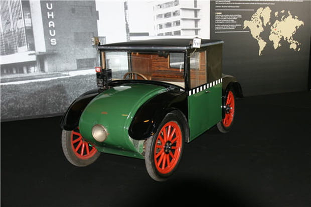 Berlin : Hannomag Kommisbrot (1925)