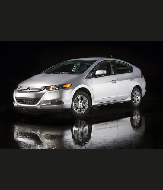 Honda Insight&nbsp;: &eacute;volution l&eacute;g&egrave;re