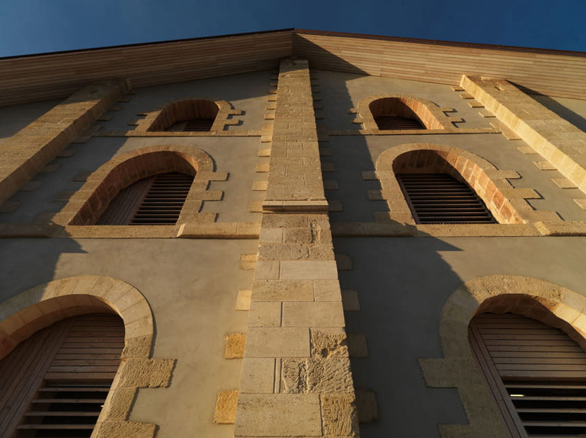 Fa&ccedil;ade