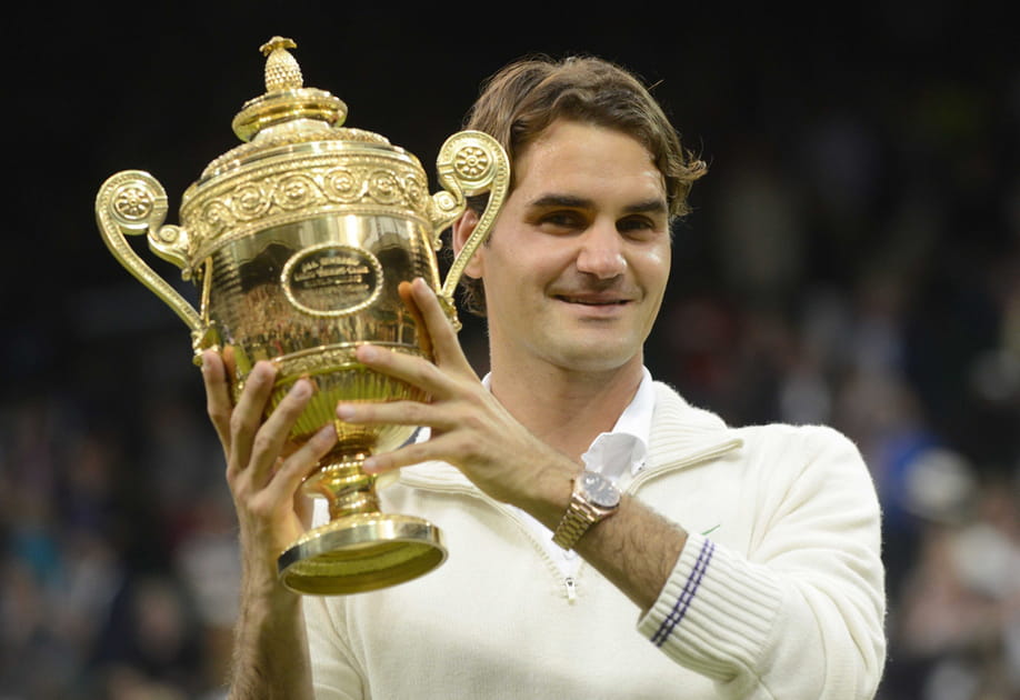 Il gagne plus de 40 millions de dollars par an.