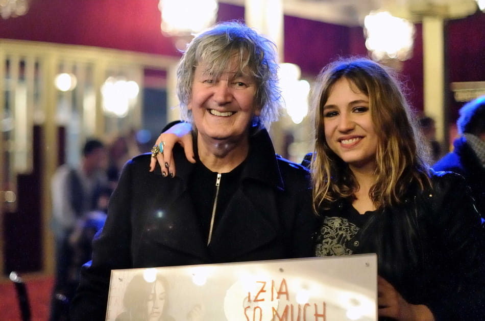 En 2012, avec sa fille r&eacute;compens&eacute;e d'une troisi&egrave;me Victoire de la musique