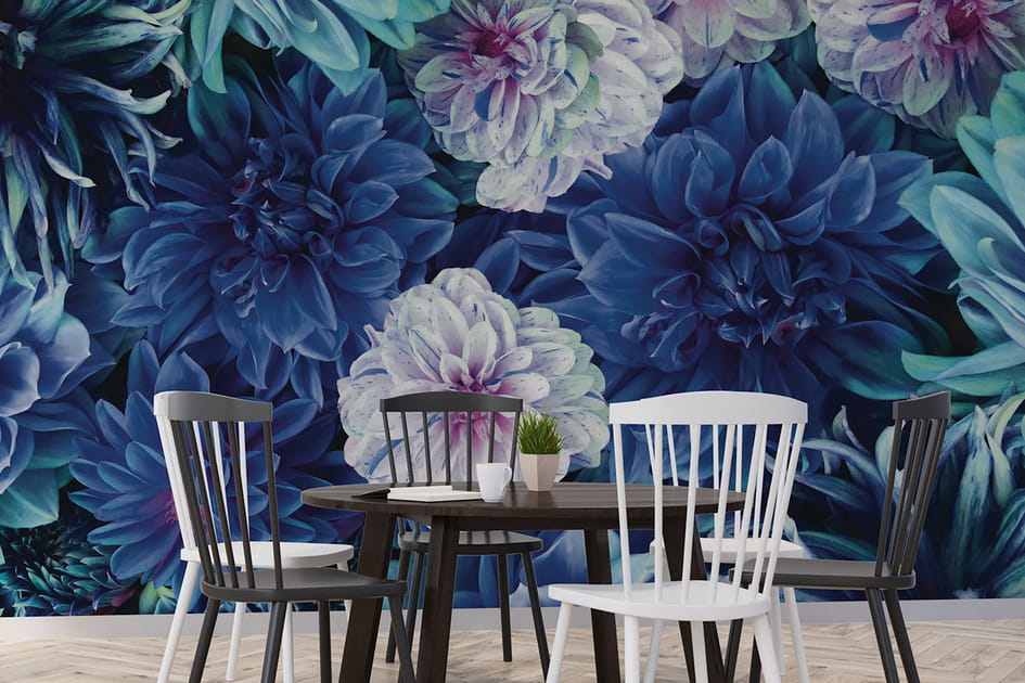 Une d&eacute;coration aux grosses fleurs